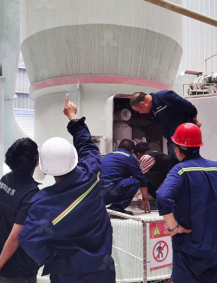 發(fā)貨后，黎明重工派遣專業(yè)技術(shù)人員親赴現(xiàn)場，進(jìn)行售后的安裝、調(diào)試、投產(chǎn)等一系列工作，目前該項(xiàng)目運(yùn)行情況良好，生產(chǎn)效率大大提高，電能消耗有效降低，當(dāng)?shù)丨h(huán)境明顯改善，實(shí)現(xiàn)了